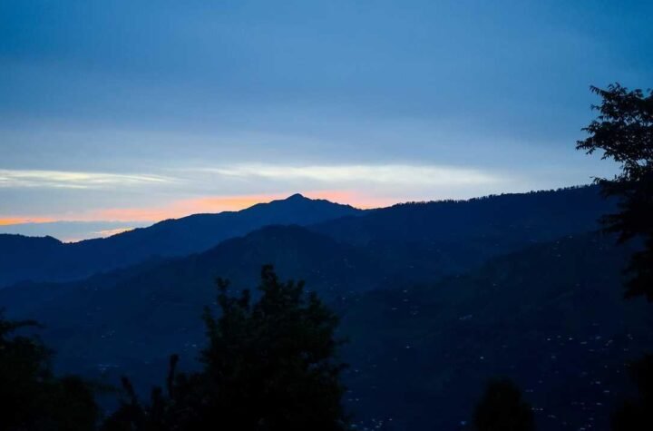 seasonal Kashmir tour